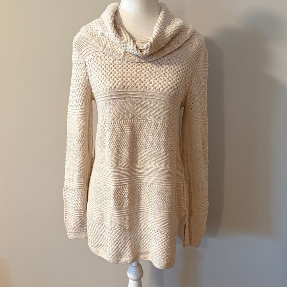 Eight Eight Eight  100% Cotton Cowl Neck Cream Knit Tunic Sweater. Size Small